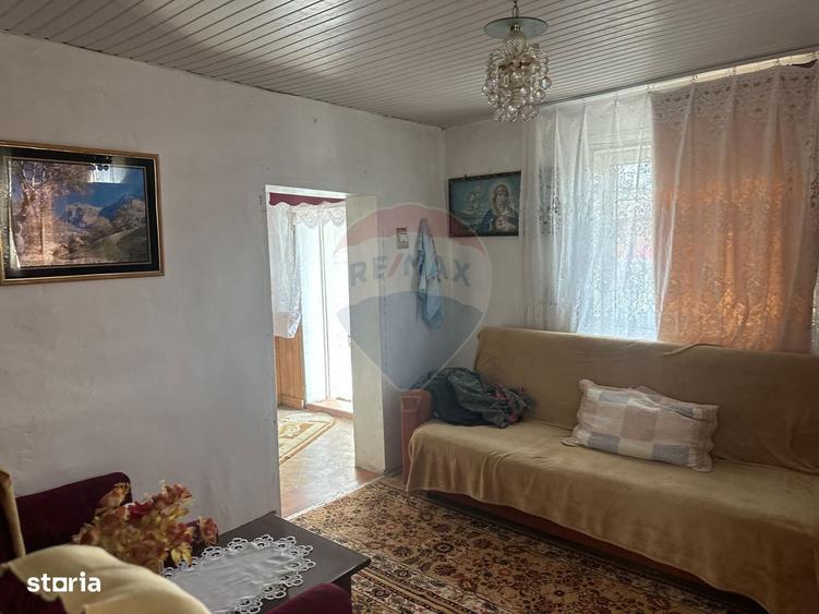 Casa / Vila cu 3 camere de vanzare - 5