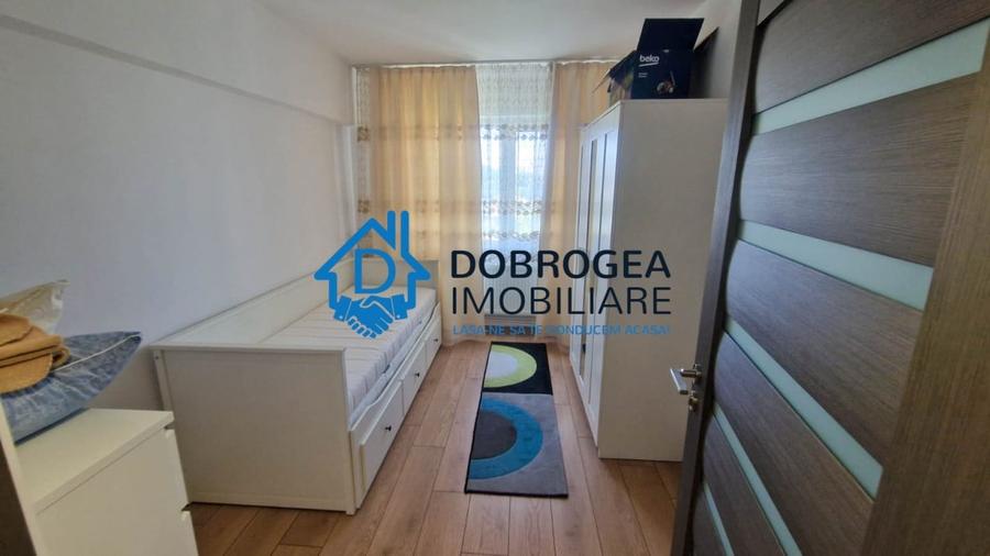 PACII- 3 CAMERE DECOMANDAT ,GAZ, SUPRAFATA 70 MP - 3