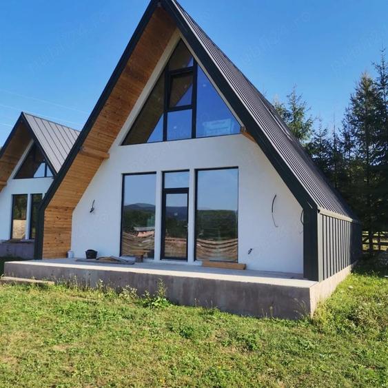 Cabana A Frame de Vanzare - Casa de Vacanta la Munte - 6