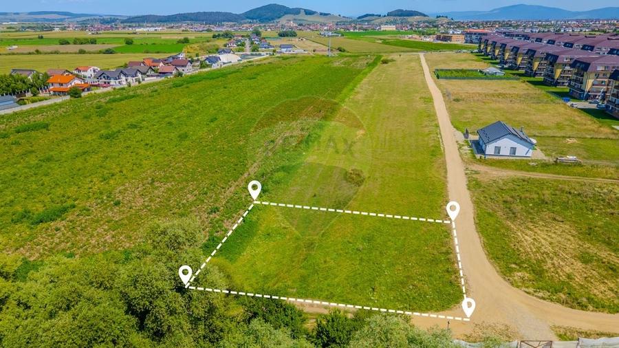 Teren intravilan 947 mp de vanzare - Sanpetru, Strada Drumul cu Plopi - 1