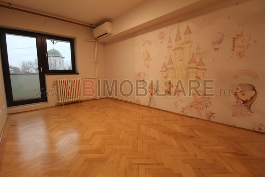 Unirii - Biblioteca Nationala - Splaiul Unirii - 91 mp - boxa - vedere panoramic - 3