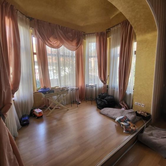 Vila boiereasca, superba, strada, linistita, nelipita de vreun alt imobil - 16