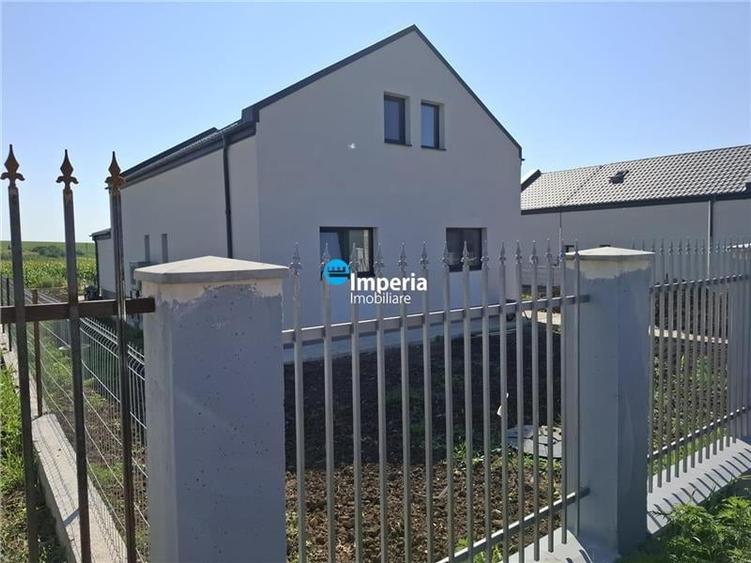 Comision zero! Casa individuala intabulata cu 4 camere de vanzare Aroneanu Iasi! - 1