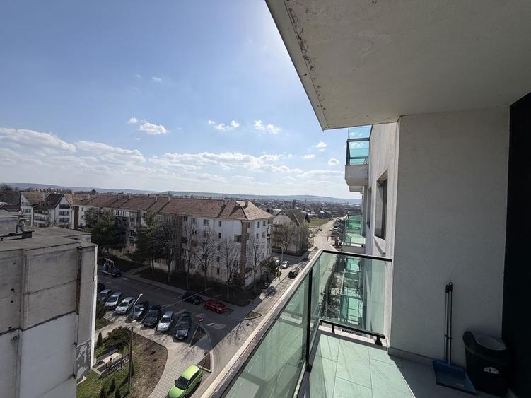 Apartament de vanzare - 1