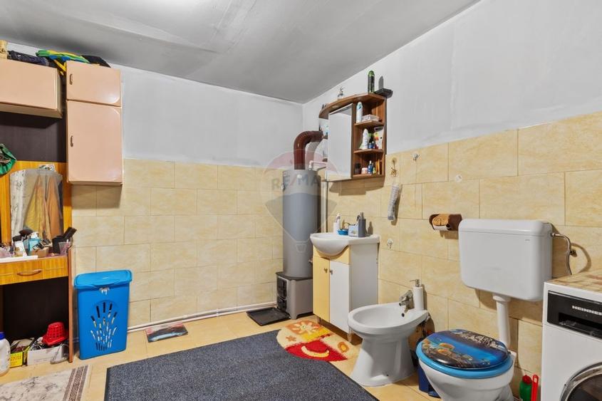 Casă cu teren 1222mp de vanzare in Nadab Judetul Arad - 13