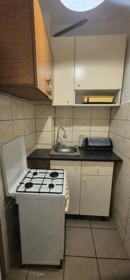 Inchiriez garsoniera la CMZ, parter, Mangalia - 1