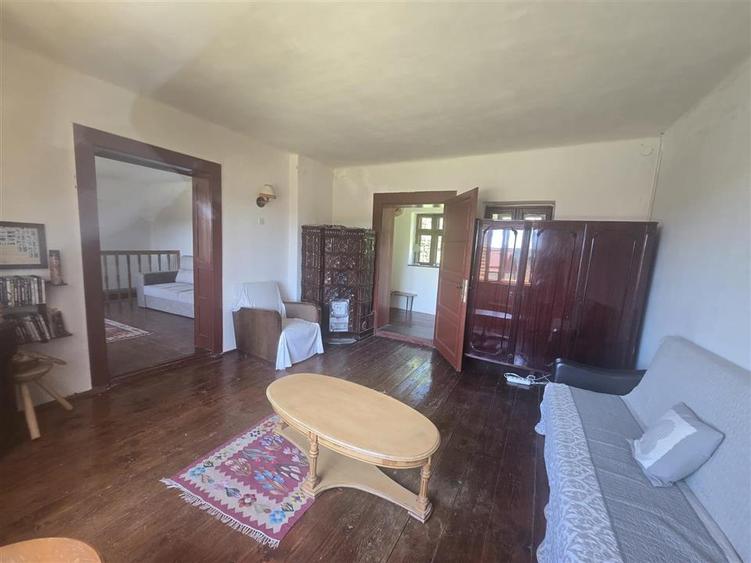 Casă individuală cu 3 camere cu Teren 1200 Mp în Felmer