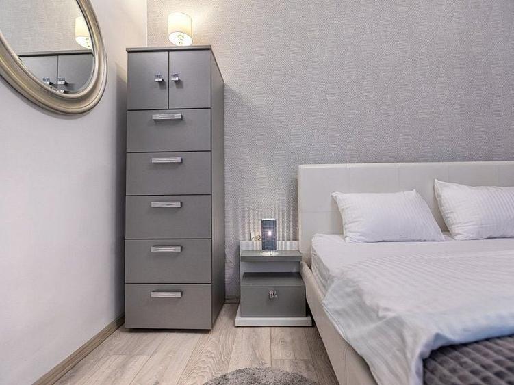 Apartament cu 2 camere decomandat, mobilat în Centrul Istoric