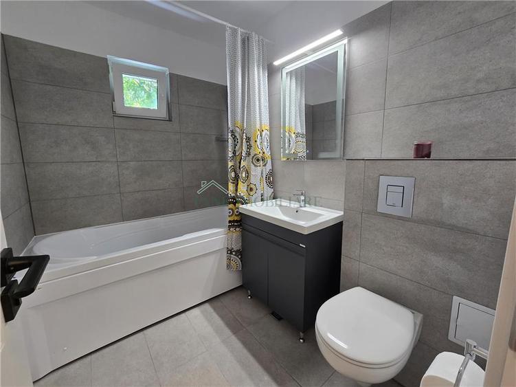 Apartament cu 2 camere semidecomandat în Aviației