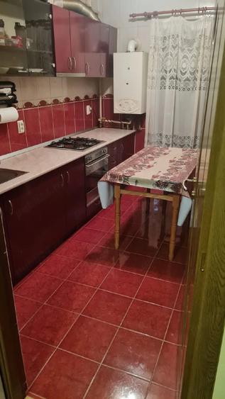 Garsonieră decomandată în Florești