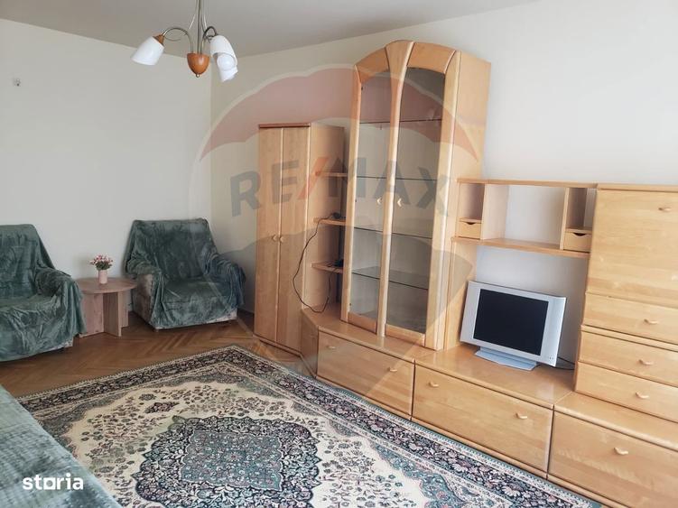 Apartament cu 2 camere decomandat, mobilat în Podgoria