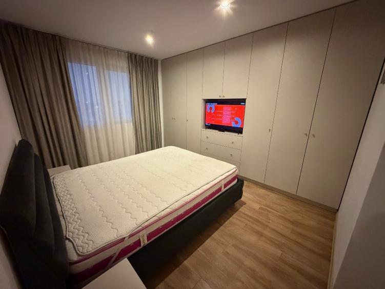 Apartament cu 2 camere decomandat, mobilat în Aradului