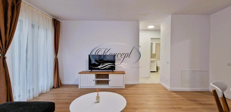 Apartament cu 2 camere semidecomandat, mobilat în Florești