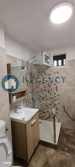 Apartament cu 3 camere semidecomandat în Giulești