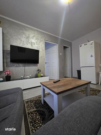 Proprietar vand 2 camere str Suceava etaj 1 vedere stradala - 4