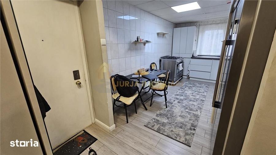 Apartament cu 4 camere decomandat în Mănăștur