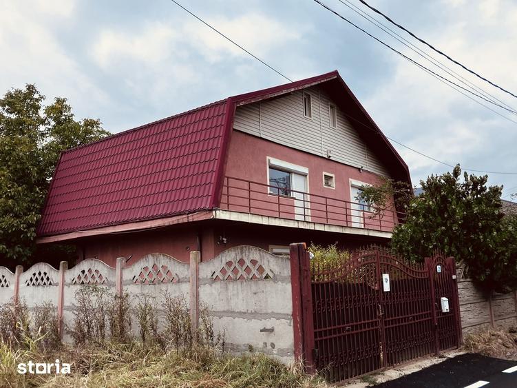 Casă cu 4 camere cu Teren 600 Mp în Domnești