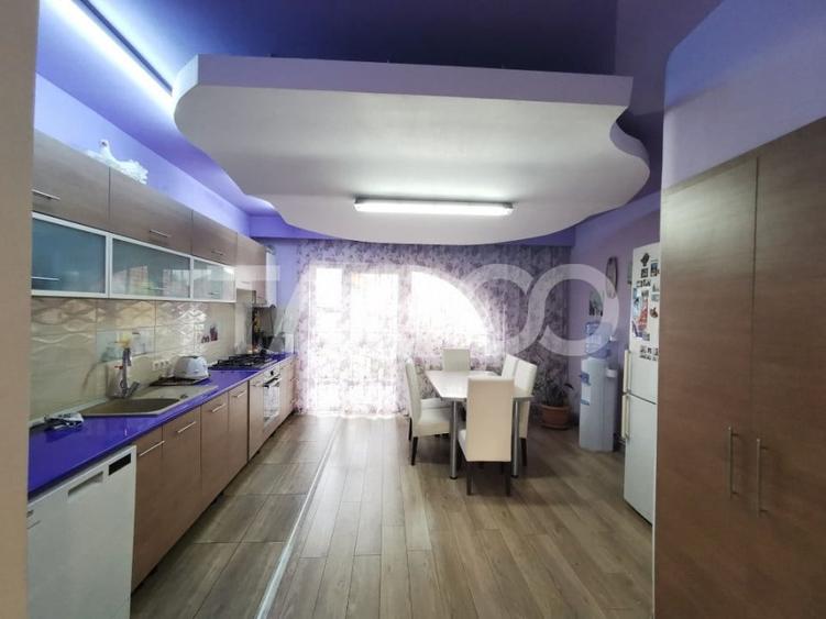 Casa in zona Centrala cu 8 camere mobilate teren 890 mp - 9