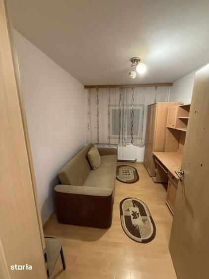 Vand apartament cu 3 camere, PROPRIETAR, zona Cetatii - 3