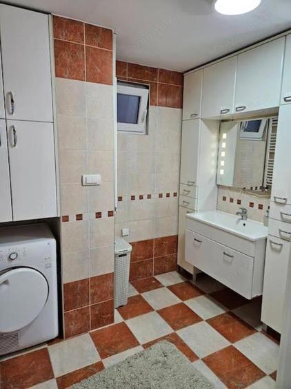 Apartament de inchiriat 2 camere in zona 13 Decembrie - 2