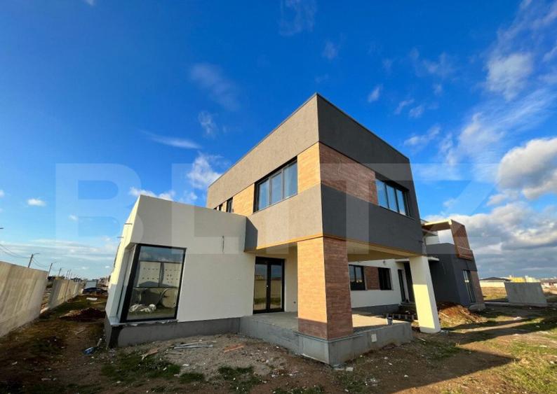 Casa cuplata P + E, 116 mp utili, teren 330 mp, zona Selgr - 4