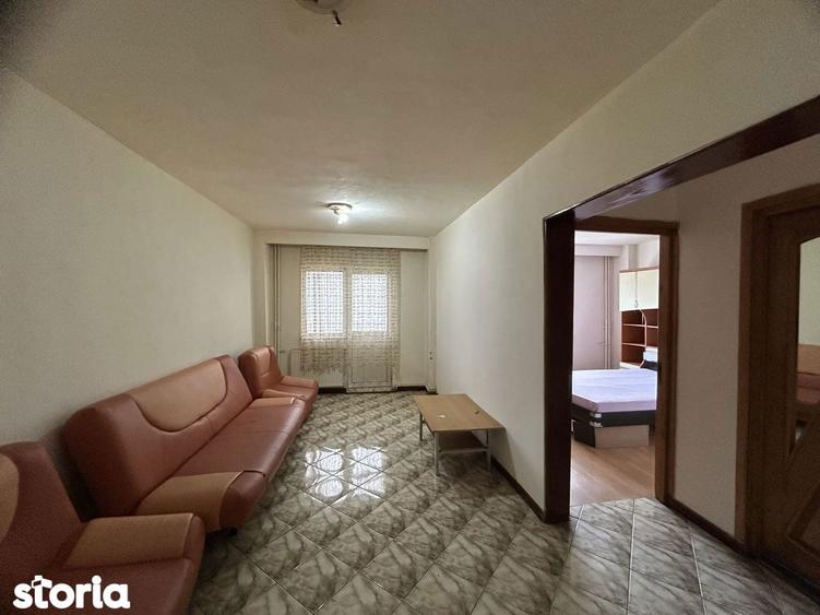 Apartament cu 3 camere confort 1 decomandat in Prundu - 12