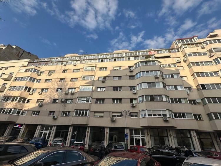 Piata Universitatii - Bloc Dunarea 1981 mobilat 2 camere panorama deosebita - 7