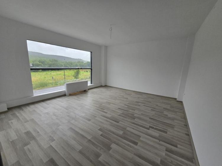 Hala/spatiu comercial, 1200 mp utili, 1600 mp teren liber, zona Baciu, Cluj - 4