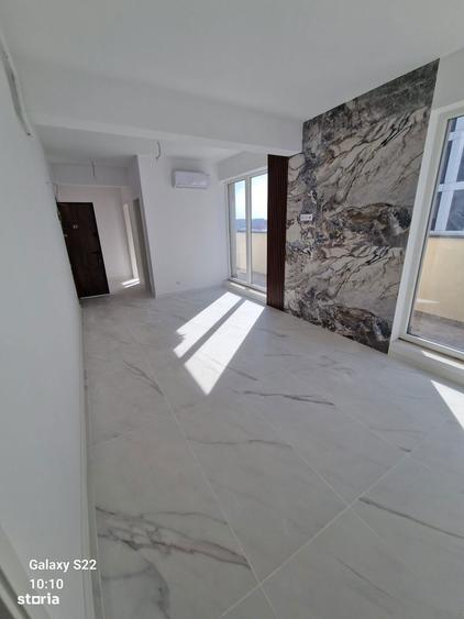 Un bloc mic cu finisaje de bloc mare. ?i cu lift. - 2