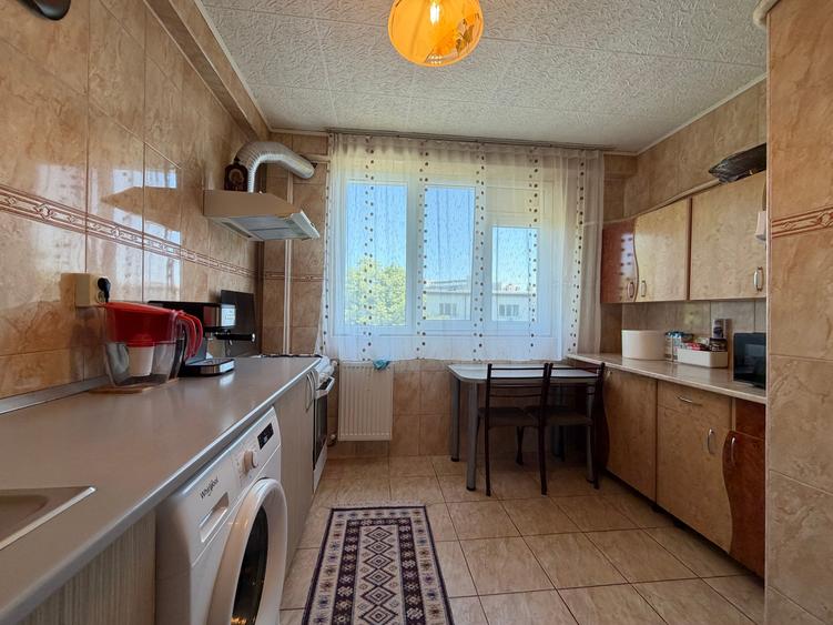 Titan 3 Camere 70 Mp Bloc Caramida Reabilitat 15 Min Metrou - 14