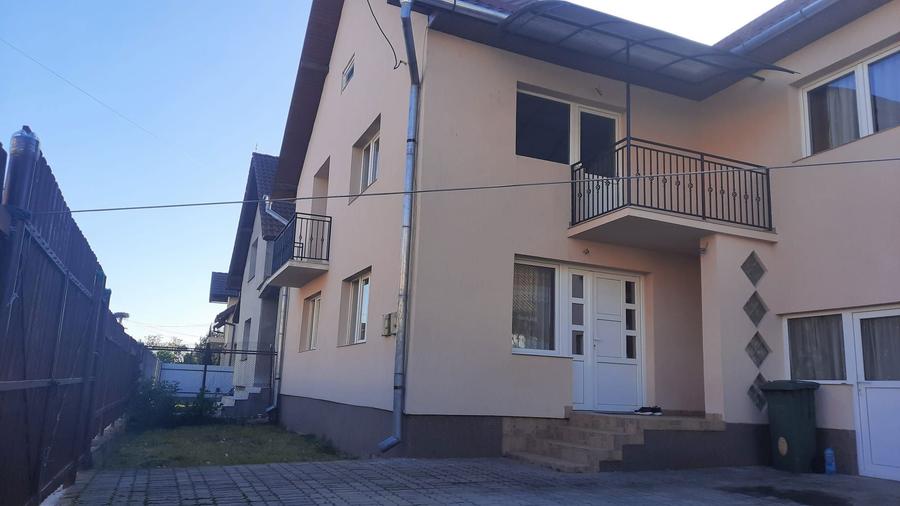 Casa Reghin parter+etaj+mansarda. Ideal pt doua familii. Zona Liquid, - 8