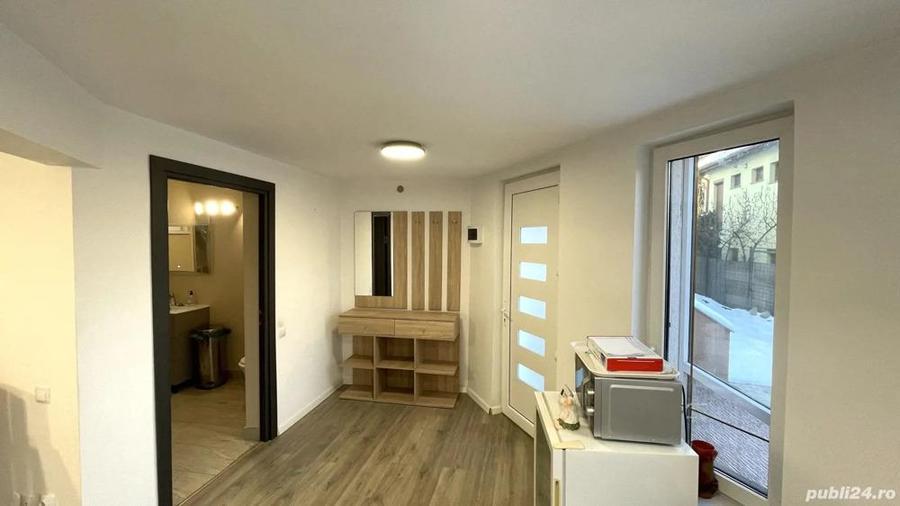 Apartament 3 camere+terasa de inchiriat la casa Andrei Muresanu - 2