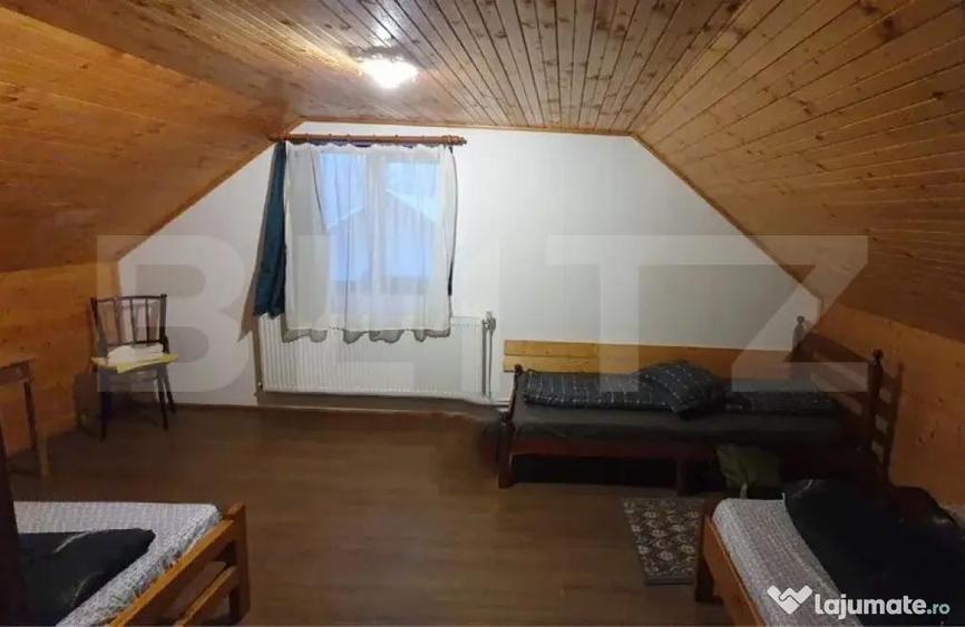 Casa de vacanta 6 camere, 240 mp utili, Dealu Mare, Comuna R - 2