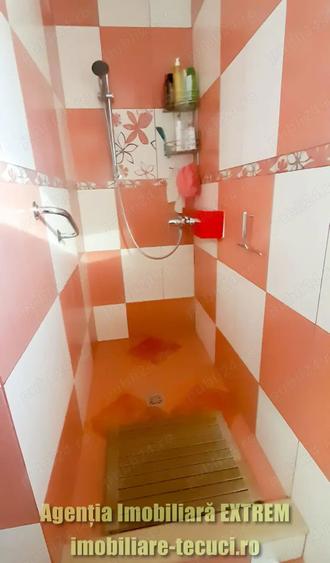 Vila cu 8 camere si 700 mp in com. Matca, jud. Galati - 14
