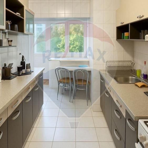 Apartament 3 camere de vanzare - Bulevardul Decebal - 3