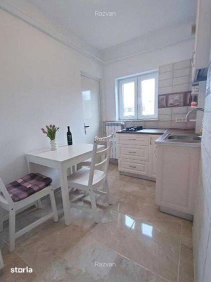 Proprietar - 2 camere Primaverii - renovat si complet reconsolidat - 8