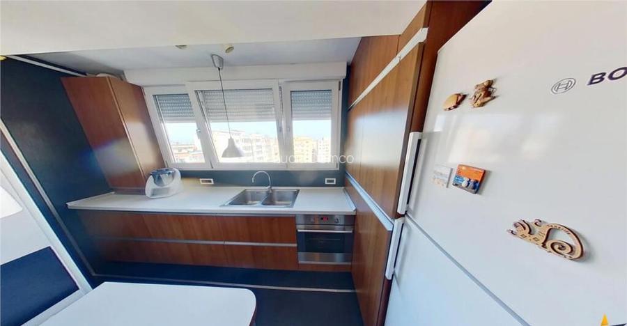 Apartament cu 2 camere,recompartimentat in 3 camere,54 mp,Gr Apartament cu 2 camere,recompartimentat in 3 camere,54 mp,Gr