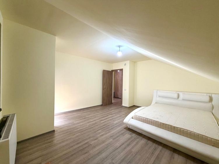 1100 e/ mp - Casa individuala  - 700 mp teren - la asfalt - Sacalaz - 13