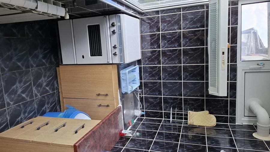 Proprietar inchiriez apartament decomandat 3 camere Zona Soarelui - 7