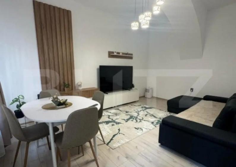 Apartament 2 camere, decomandat , 47 mp , zona Piata Tranda - 2