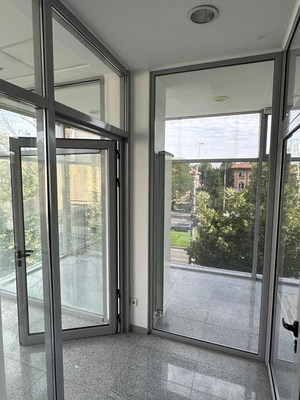 Proprietar, inchiriez spatiu comercial situat pe artera principala din Galati - 7