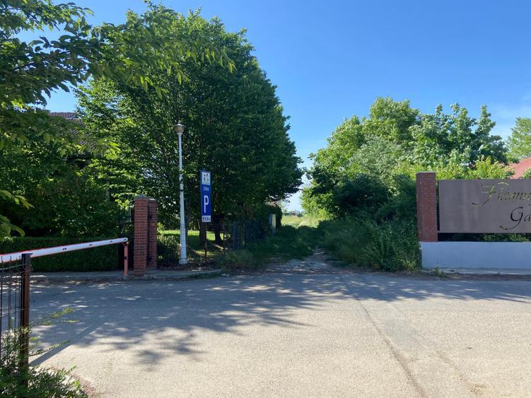 Teren cu Autorizatie, Utilitati, Asfalt, zona Paradisul Verde - 2