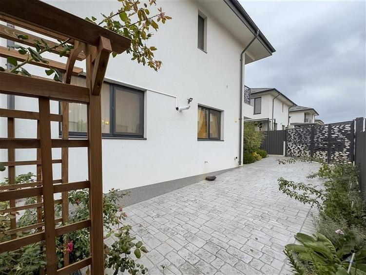 Vila individuala de vanzare in Visan ,eleganta, confort si panorama spectaculoas - 33