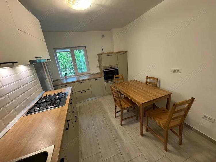 De inchiriat apartament cu 4 camere zona Vladeasa- 366 - 8