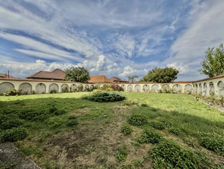 Oportunitate Majoră de Investiție - 709 mp Utili și  1564 mp Teren - 3