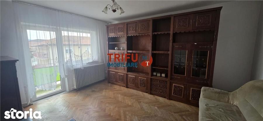 Apartament de vanzare cu 3 camere,2 balcoane si 2 bai - 1