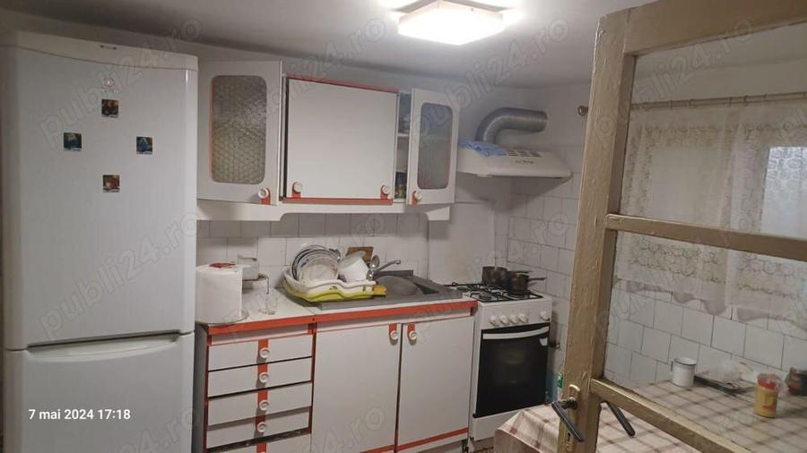 Urziceni, Casa de vanzare cu garaj, str.Regiei, nr.13, teren 568 mp, locuinta 109 mp - 3