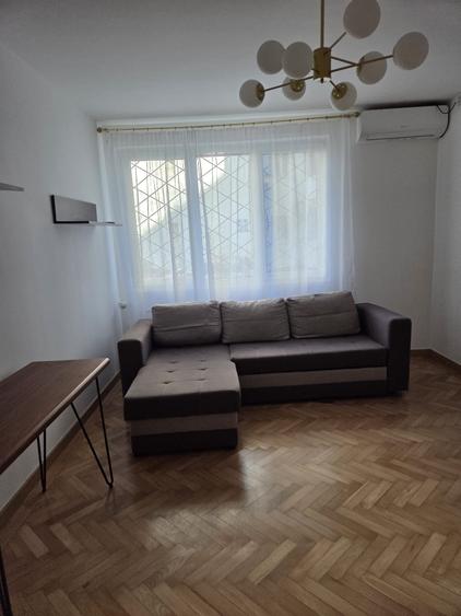 Bd. Ion Mihalache nr 150 in bloc anvelopat termic, metrou, piata aproape - 7