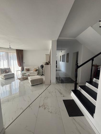 Vand vila de lux Mosnita 330000 euro - 10