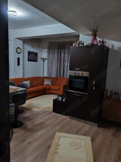 Apartament de vanzare - 5